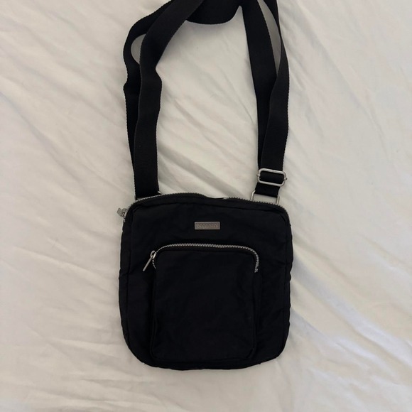 Handbags - Baggallini Black Nylon Crossbody Bag Travel Purse with RFID Card Slots Pocket